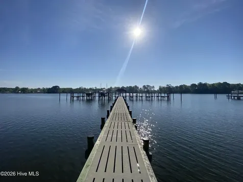 104 Anchorage Drive Havelock NC 28532