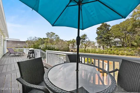 214 Pelican Walk Hampstead NC 28443