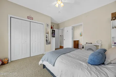 214 Pelican Walk Hampstead NC 28443