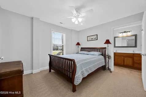 214 Pelican Walk Hampstead NC 28443