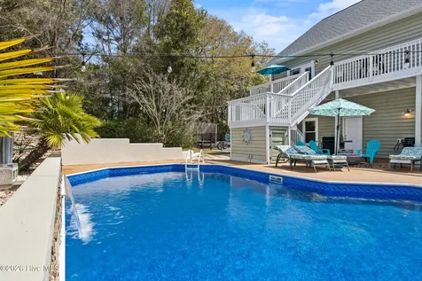 214 Pelican Walk Hampstead NC 28443