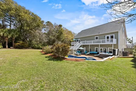 214 Pelican Walk Hampstead NC 28443