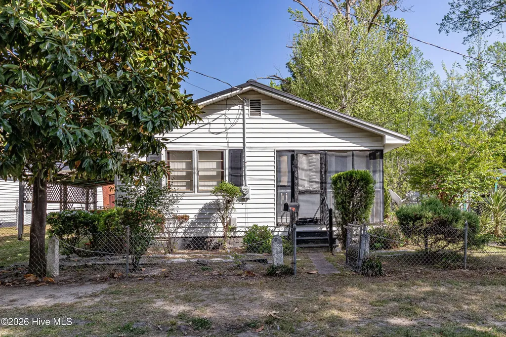 103 Springhill Street La Grange NC 28551