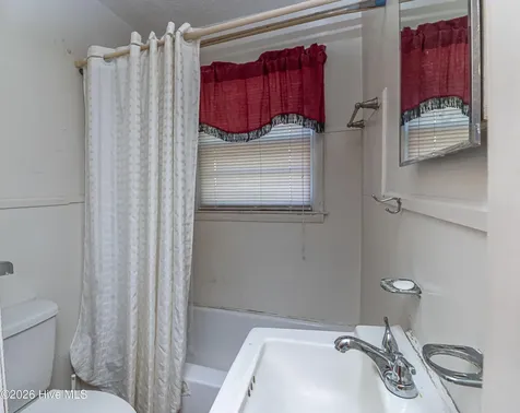 103 Springhill Street La Grange NC 28551