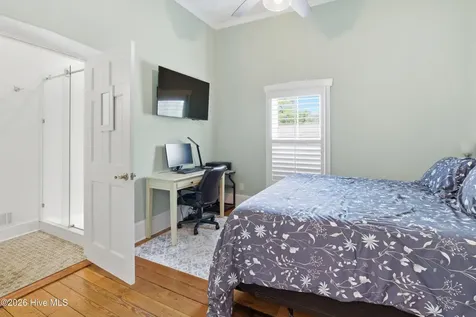 119 N Davis Street Southport NC 28461
