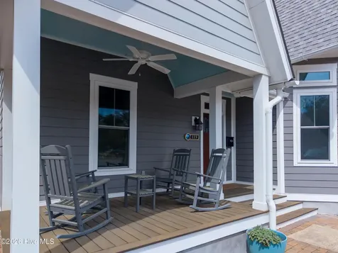119 N Davis Street Southport NC 28461