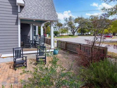 119 N Davis Street Southport NC 28461