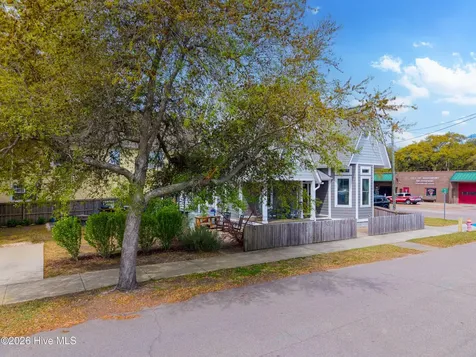 119 N Davis Street Southport NC 28461