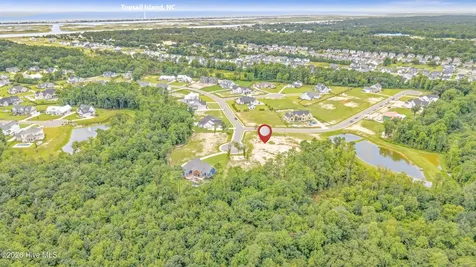 30 Dragonfly Lane Hampstead NC 28443