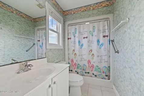 3930 Island Drive North Topsail Beach NC 28460