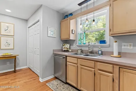 128 NE 36th Street Oak Island NC 28465