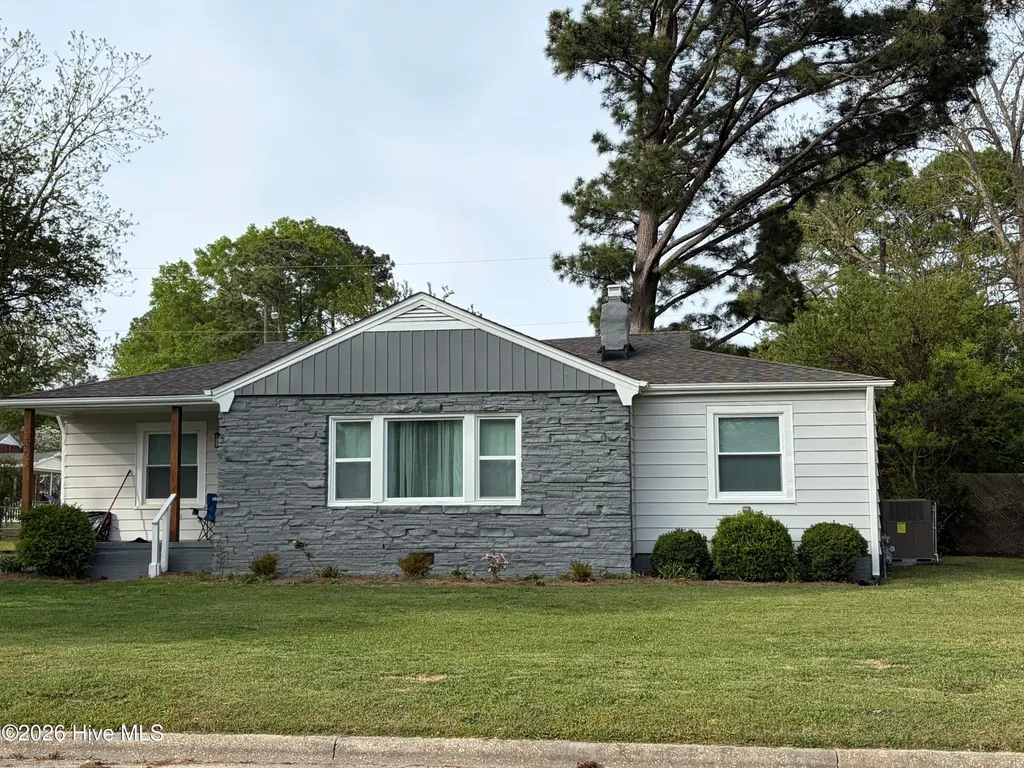 2803 Jefferson Drive Greenville NC 27858