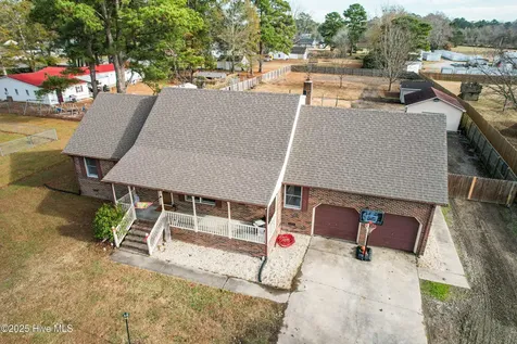 1801 Vine Street Elizabeth City NC 27909