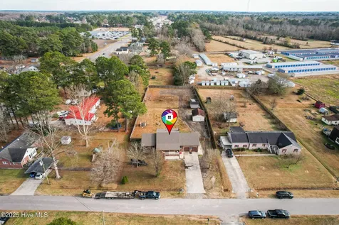 1801 Vine Street Elizabeth City NC 27909