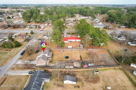 1801 Vine Street Elizabeth City NC 27909