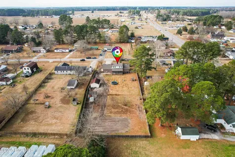1801 Vine Street Elizabeth City NC 27909