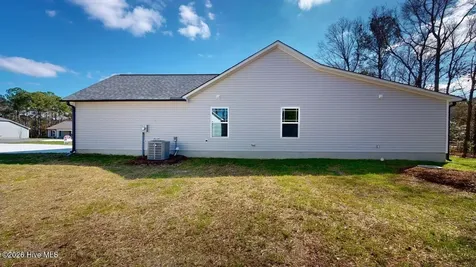 112 Red Maple Place Goldsboro NC 27530