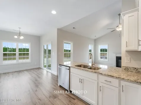 490 Appalachian Trail N Jacksonville NC 28546