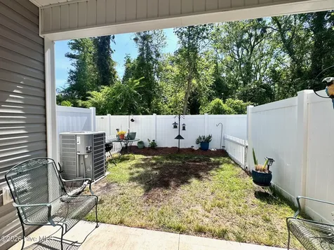 14 Catalina Circle Swansboro NC 28584