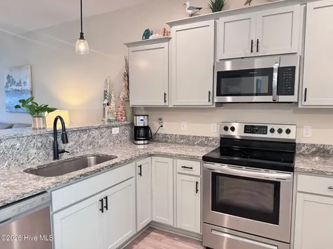 14 Catalina Circle Swansboro NC 28584