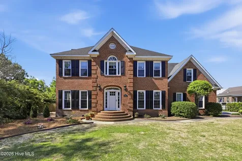 203 Starboard Court Elizabeth City NC 27909