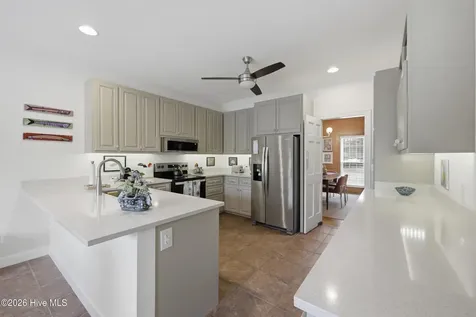 203 Starboard Court Elizabeth City NC 27909