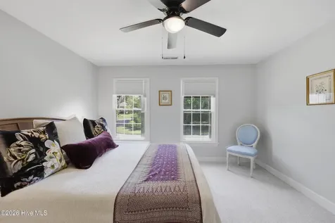 203 Starboard Court Elizabeth City NC 27909
