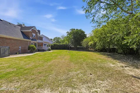 203 Starboard Court Elizabeth City NC 27909