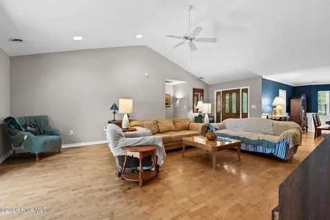 2490 Glen Drive Little River SC 29566