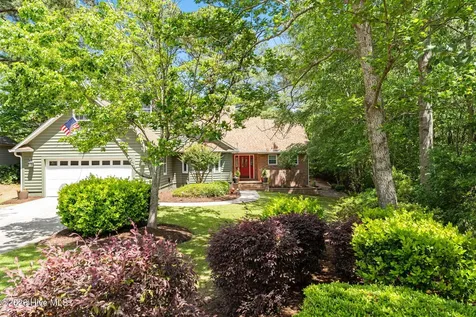 2490 Glen Drive Little River SC 29566