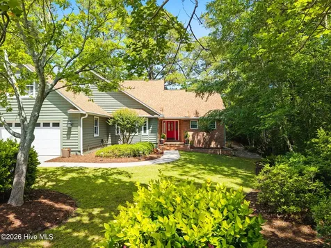 2490 Glen Drive Little River SC 29566