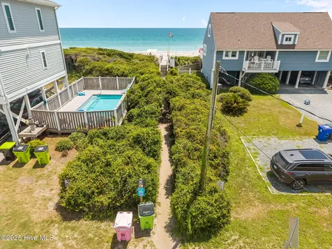 1625 S Shore Drive Surf City NC 28445
