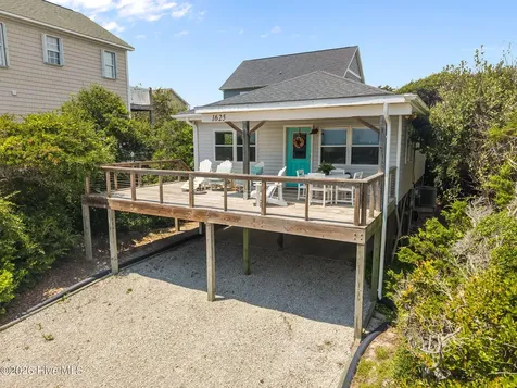 1625 S Shore Drive Surf City NC 28445