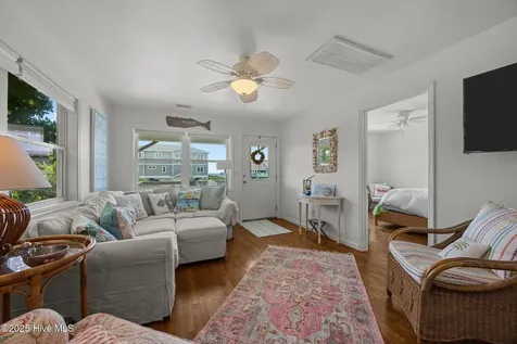 1625 S Shore Drive Surf City NC 28445