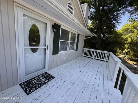 407 Hickory Street Emerald Isle NC 28594