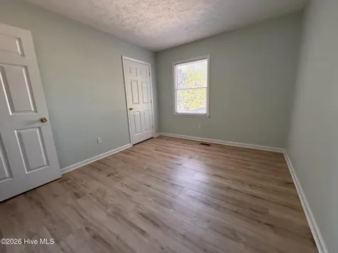 407 Hickory Street Emerald Isle NC 28594