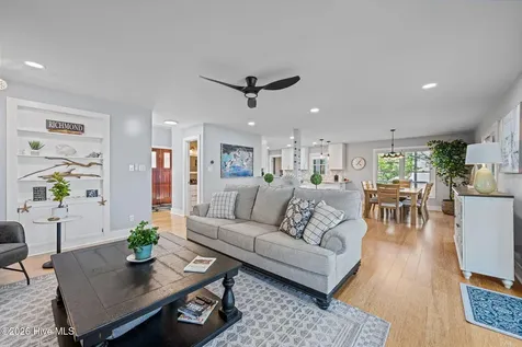 904 Coral Court New Bern NC 28560