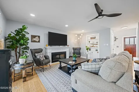 904 Coral Court New Bern NC 28560