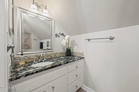 904 Coral Court New Bern NC 28560