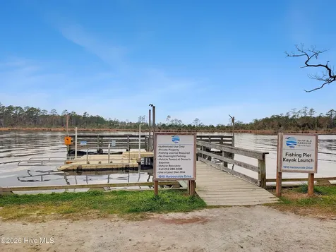 904 Coral Court New Bern NC 28560