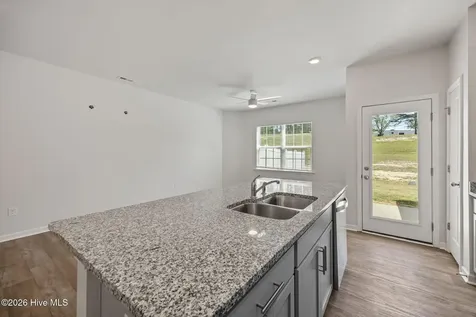 1206 Gracie Lane Carthage NC 28327