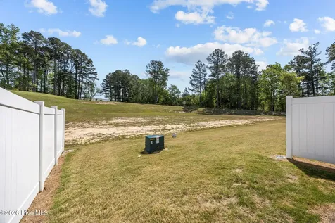 1206 Gracie Lane Carthage NC 28327
