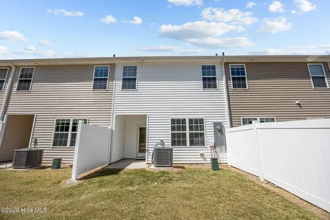 1206 Gracie Lane Carthage NC 28327