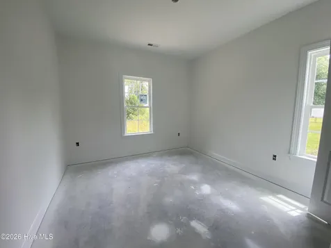 507 N Hillandale Drive Fremont NC 27830