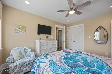 9903 Mb Davis Court Emerald Isle NC 28594