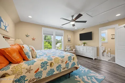9903 Mb Davis Court Emerald Isle NC 28594