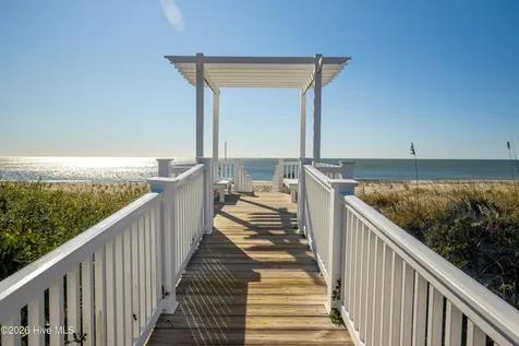 9903 Mb Davis Court Emerald Isle NC 28594