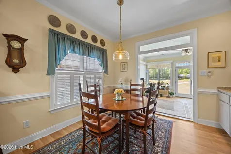 102 Pinehurst Drive New Bern NC 28562