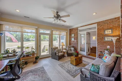 102 Pinehurst Drive New Bern NC 28562