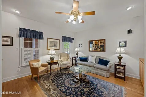 102 Pinehurst Drive New Bern NC 28562